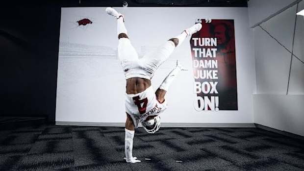 Hogs defensive back commit Tevis Metcalf